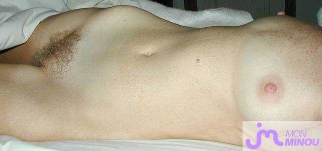 Photos de minous : Ma femme